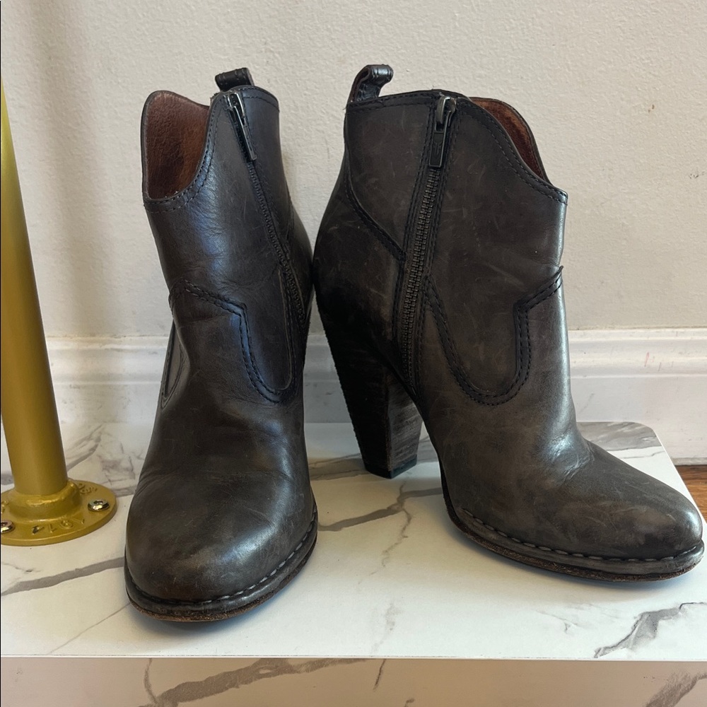 Frye Dark Brown Leather Heeled Boots - Picture 4 of 7